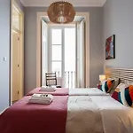 Bairro Alto 3 Bedroom Patio Flat! Lisboa