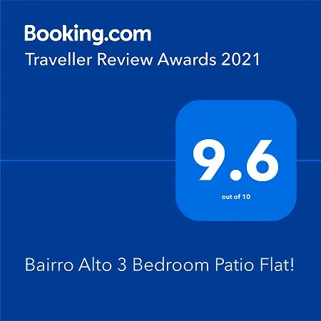 Bairro Alto 3 Bedroom Patio Flat! * リスボン