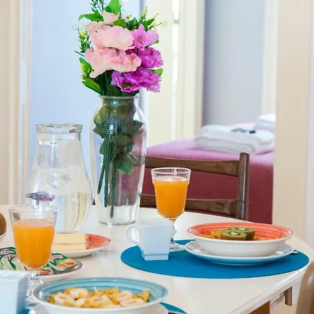 Bairro Alto 3 Bedroom Patio Flat! Lisboa